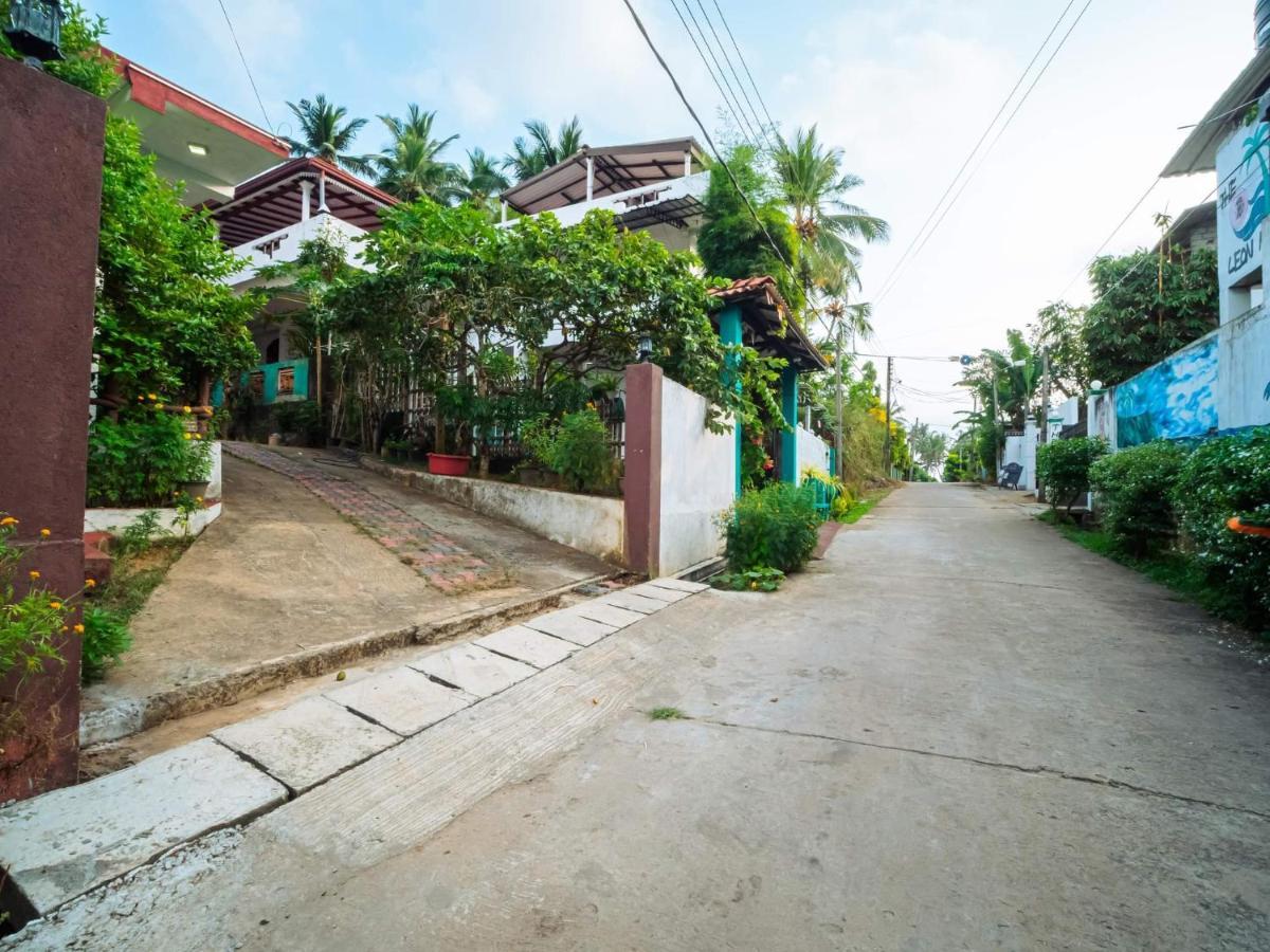 Surfing Guest House Матара Екстер'єр фото