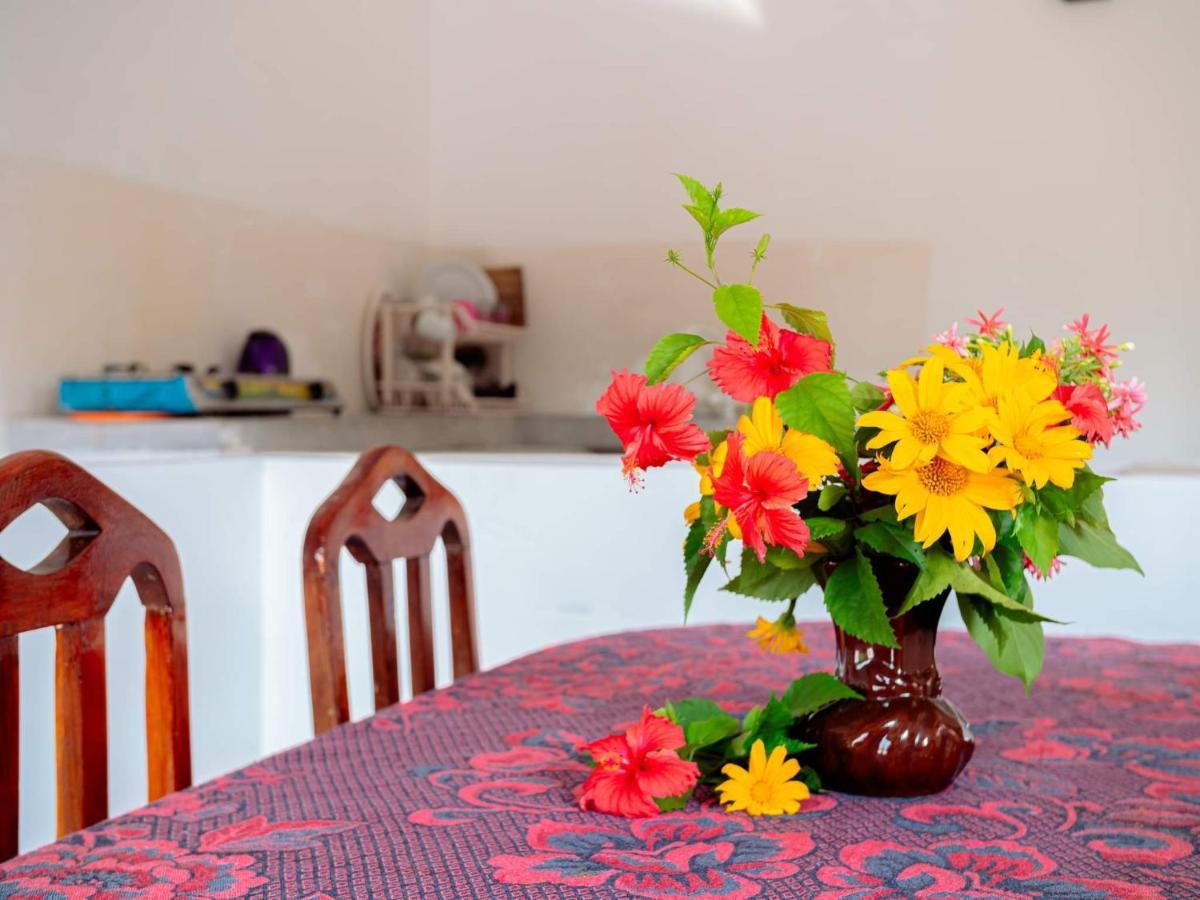 Surfing Guest House Матара Екстер'єр фото